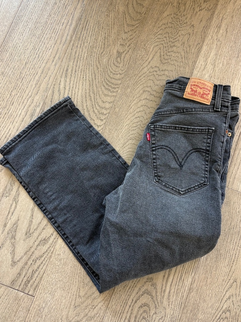 Women’s Levi’s Ribcage Straight Ankle Jeans